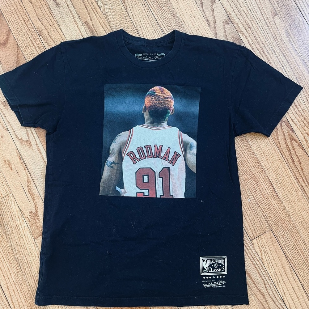 Mitchell & Ness Dennis Rodman Graphic Tee- Black